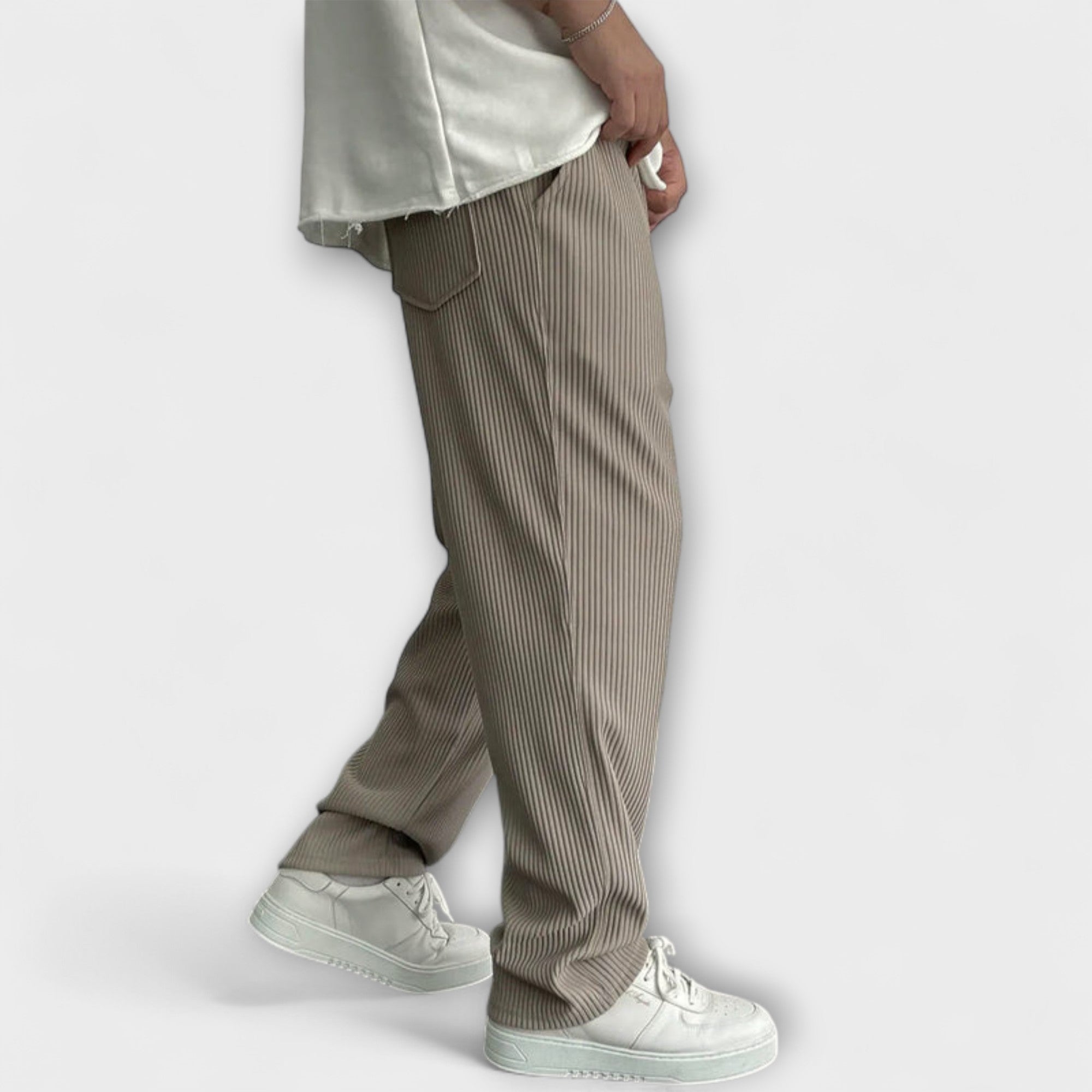 Luca | Effortlessly Comfortable Knit Pants